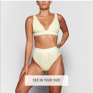 Skims soft lounge plunge bra citrine